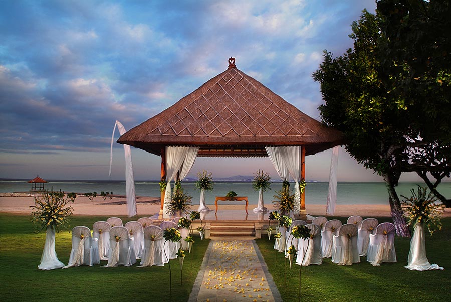 Nusa-Dua-Beach-Hotel-and-Spa-Nusa-Dua-Wedding-Packages