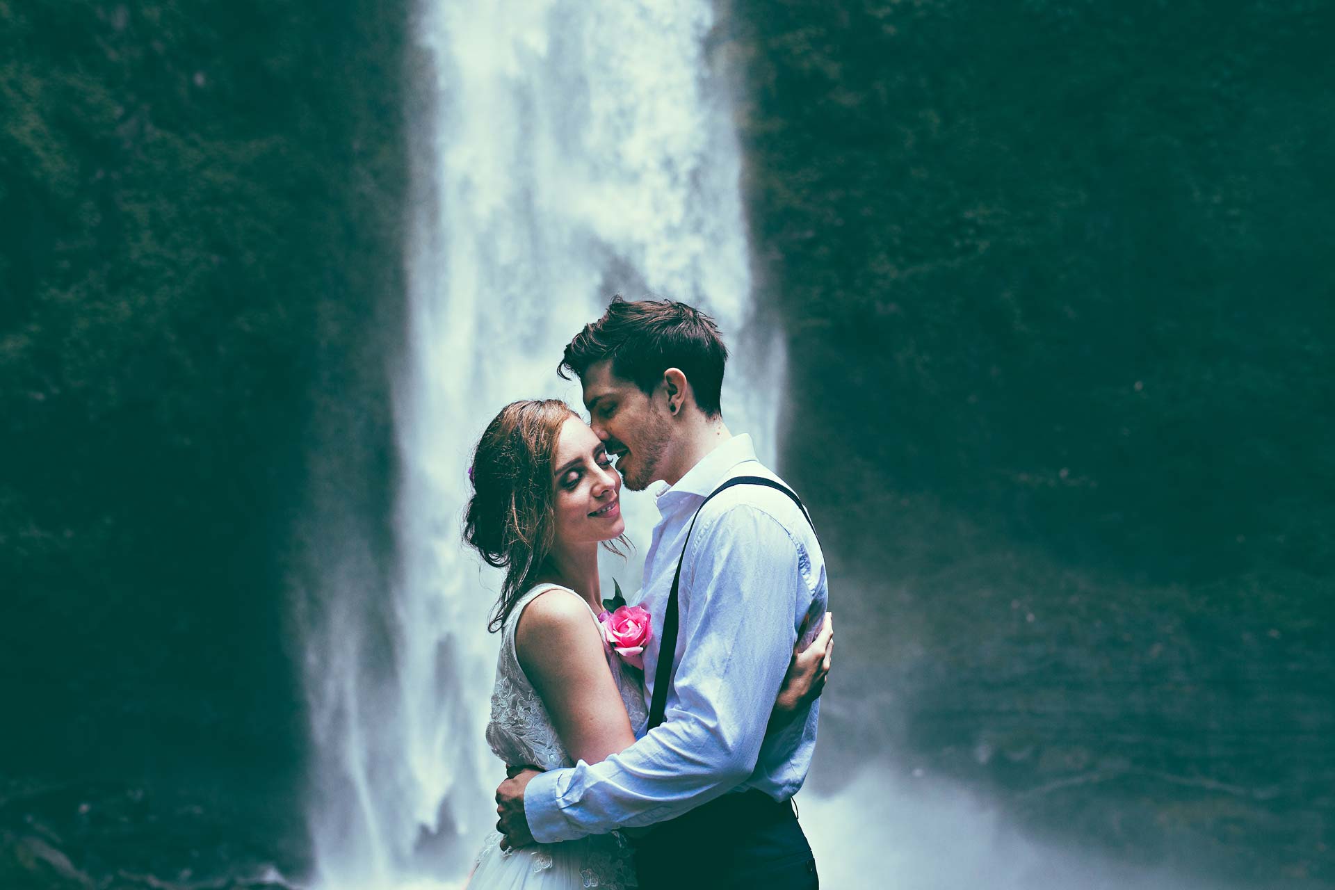 Bali-Waterfall-for-weddings